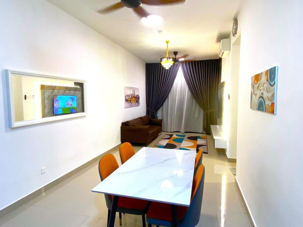Mj Homestay 99 Batu Caves Kl North 99Residence 3R2B 吉隆坡 外观 照片