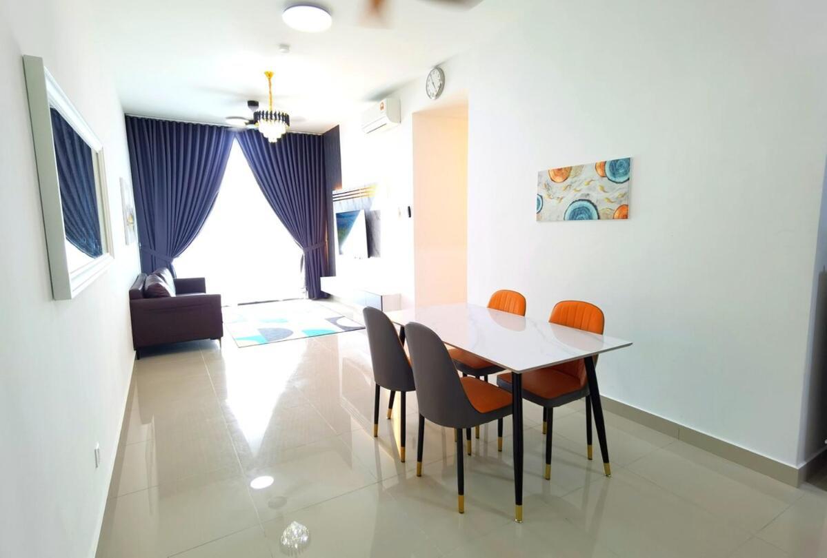 Mj Homestay 99 Batu Caves Kl North 99Residence 3R2B 吉隆坡 外观 照片